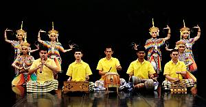 Nora, dance drama in southern Thailand