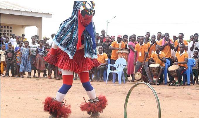 Zaouli popular music and dance of the Guro communities in Côte d’Ivoire