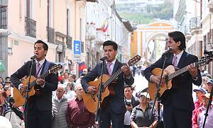 Pasillo, song and poetry