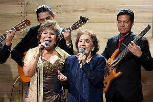 Pasillo, song and poetry