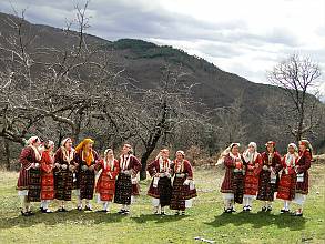 Visoko multipart singing from Dolen and Satovcha, South-western Bulgaria