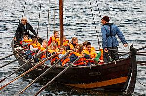 The Viking Ship Museum in Roskilde, Denmark organizes rowing training for schoolchildren Read more on the element