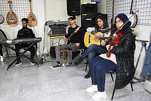 Raï, popular folk song of Algeria