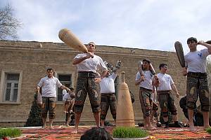 Pehlevanliq culture: traditional zorkhana games, sports and wrestling