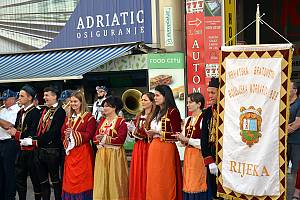 La fiesta de San Trifón y el kolo (danza en corro), tradiciones de los croatas de Boka Kotorska (Bahía de Kotor) que viven en la República de Croacia