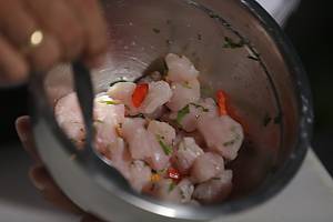Prácticas y significados asociados a la preparación y consumo del ceviche, expresión de la cocina tradicional peruana