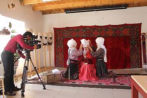 Elechek, Kyrgyz female headwear: traditional knowledge and rituals