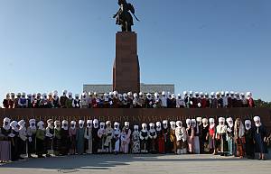 Elechek, Kyrgyz female headwear: traditional knowledge and rituals