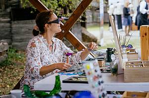 Knowledge, craft and skills of handmade glass production