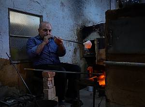 Le soufflage du verre traditionnel syrien