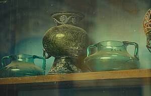 Traditional Syrian glassblowing