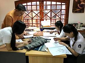 Traditional craft of Naga motif weaving in Lao communities