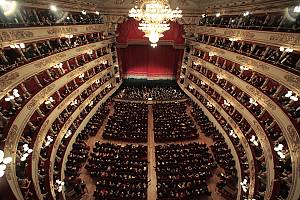 The practice of opera singing in Italy