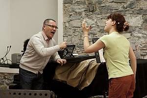 The practice of opera singing in Italy