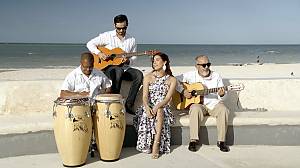 Bolero: identity, emotion and poetry turned into song