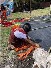 Technique of making the giant kites of Santiago Sacatepéquez and Sumpango, Guatemala
