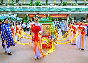 Festival of Bà Chúa Xứ Goddess at Sam Mountain