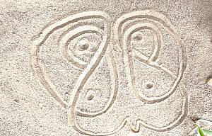 Sona, dessins et figures géométriques sur le sable