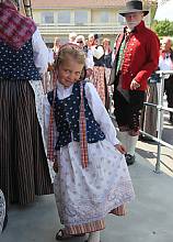 Traditional costumes in Norway, craftsmanship and social practice