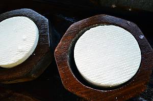 Les modes traditionnels de fabrication du fromage artisanal minas dans le Minas Gerais