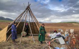 Mongol nomad migration and its associated practices