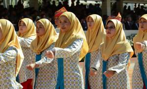 La kebaya : connaissances, savoir-faire, traditions et pratiques