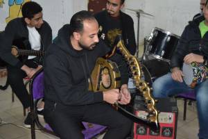 Semsemiah: instrument crafting and playing