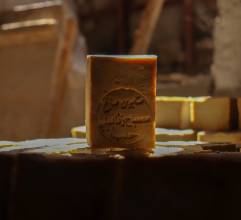 Craftsmanship of Aleppo Ghar soap