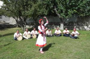 Art of crafting and playing rubab/rabab