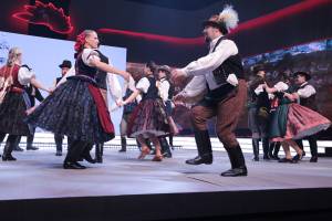 Csárdás dance tradition