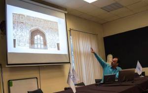 Ayeneh-Kari, the art of mirror-work in Persian architecture
