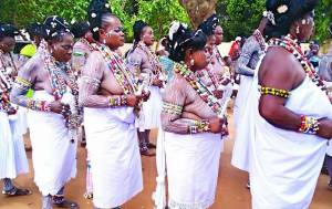 The bearing of the sacred stone or the rites of the New Year in the Guin country in Togo
