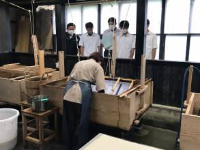 Le washi, savoir-faire du papier artisanal traditionnel japonais